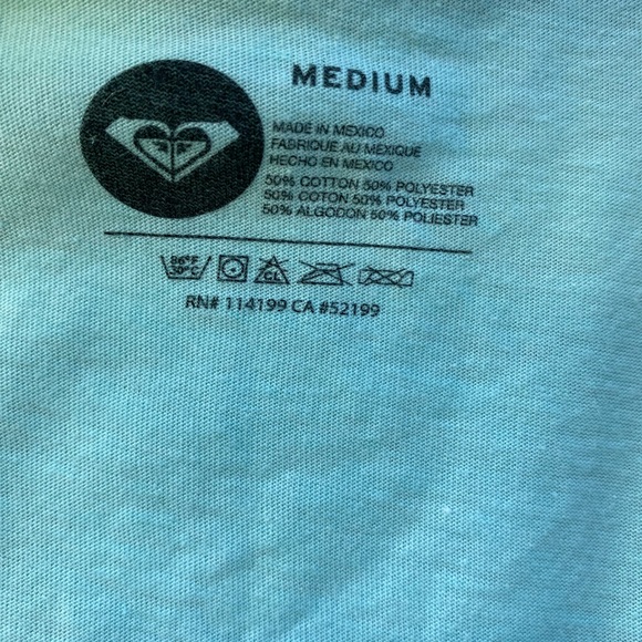 Roxy v-neck tee - Picture 3 of 5